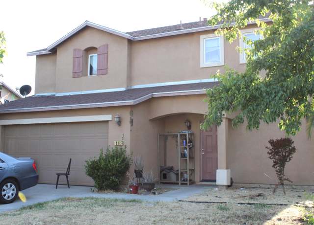 Property at 211 S Sol Ct, Visalia, CA 93292, 3 beds, 2 baths