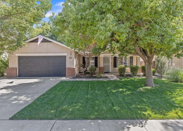 Property at 2859 W Payson Ct, Visalia, CA 93291, 3 beds, 2 baths