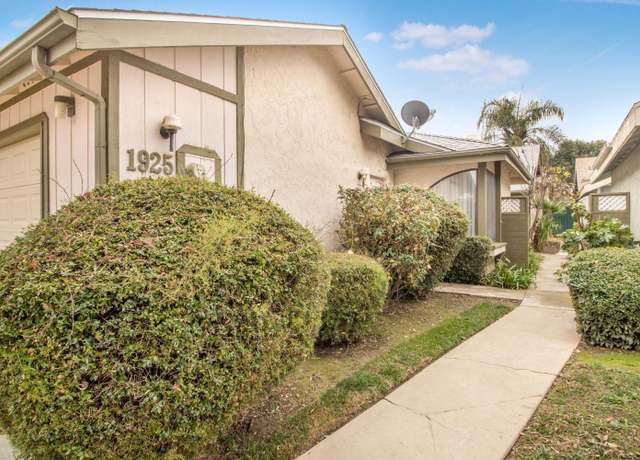 Property at 1925 E Vine Ave, Visalia, CA 93292, 3 beds, 2 baths