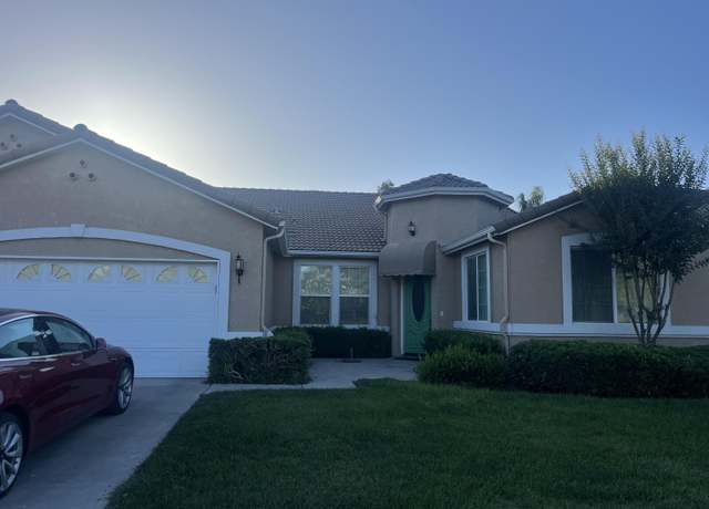 Property at 1734 Firestone Dr, Tulare, CA 93274, 4 beds, 3 baths