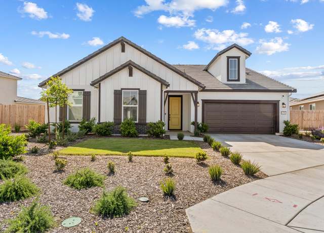 Property at 179 Ocean Ct, Tulare, CA 93274, 4 beds, 3 baths