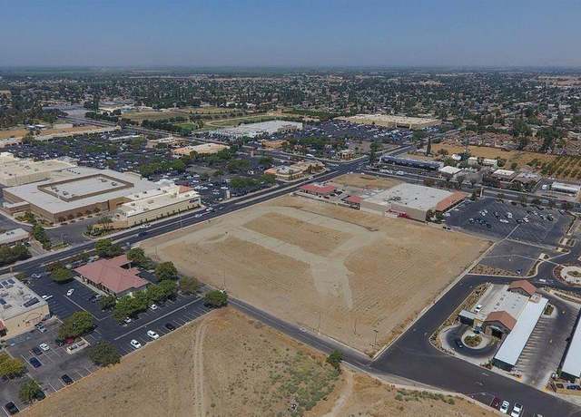 Property at 700 N Prospect St, Porterville, CA 93257