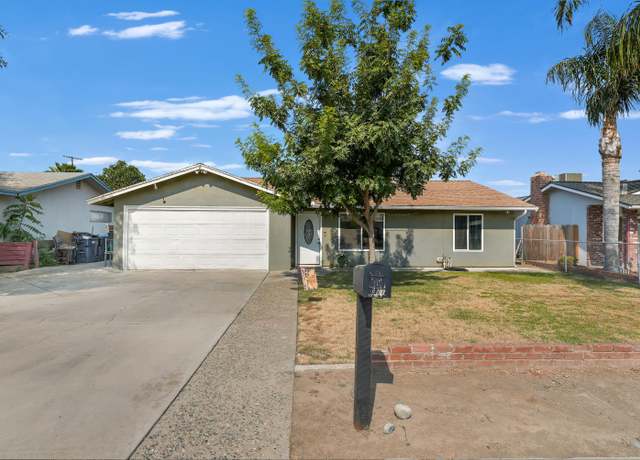 Property at 1061 Laurel Ave, Lindsay, CA 93247, 3 beds, 1 bath