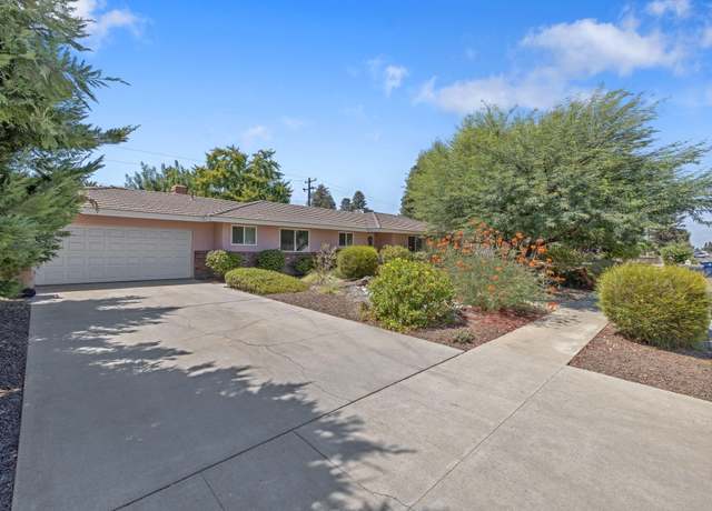 Property at 761 N M St, Tulare, CA 93274, 3 beds, 2 baths