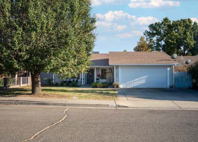 Property at 1594 Grapevine Dr, Livingston, CA 95334, 3 beds, 2 baths