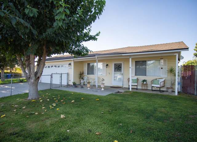 Property at 2250 W Aurora Ave, Porterville, CA 93257, 3 beds, 2 baths
