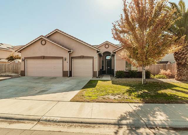 Property at 1259 Paradise Loop, Lemoore, CA 93245, 3 beds, 2 baths