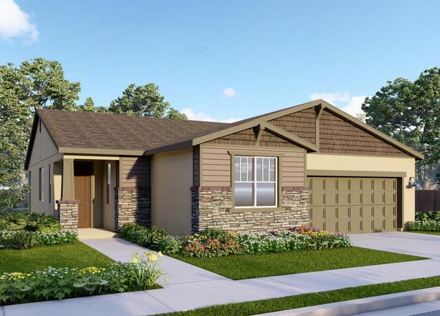 Property at 177 Alberta St, Tulare, CA 93274, 4 beds, 2 baths