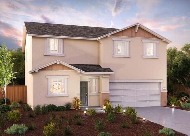Property at 1894 E August Ave, Reedley, CA 93654, 5 beds, 3 baths