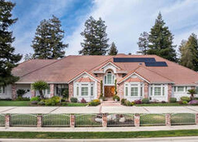Property at 660 E Chevy Chase Dr, Tulare, CA 93274, 4 beds, 3.5 baths