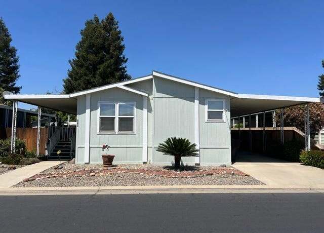 Property at 100 S Westwood #128, Porterville, CA 93257, 3 beds, 2 baths