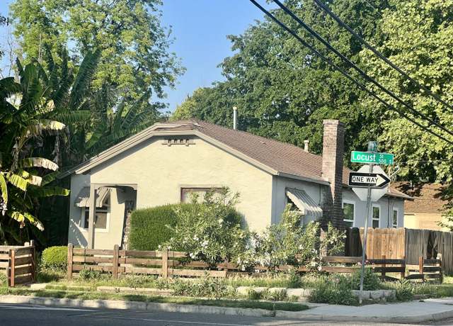 Property at 514 S Locust St, Visalia, CA 93291, 2 beds, 1 bath