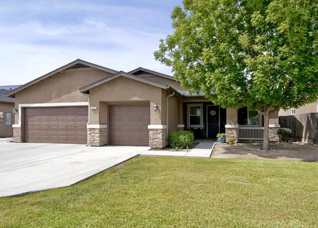 Property at 1344 W Willis Ct, Hanford, CA 93230, 3 beds, 2 baths