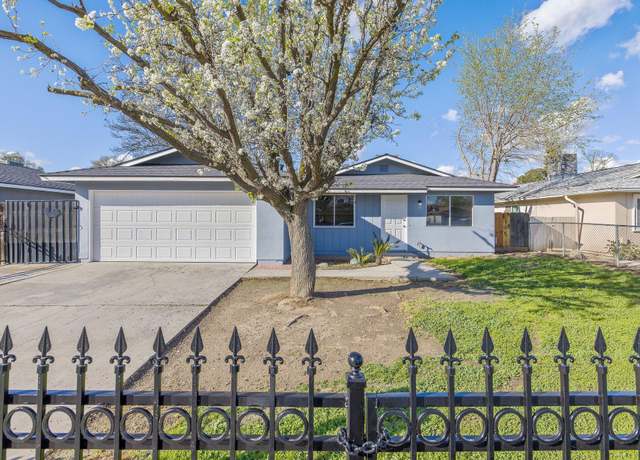 Property at 212 E Sunnyview Ave, Visalia, CA 93292, 3 beds, 2 baths