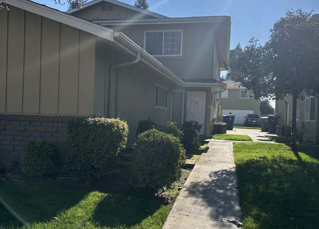 Property at 486 W Alamos Ave #3, Clovis, CA 93612, 2 beds, 1 bath