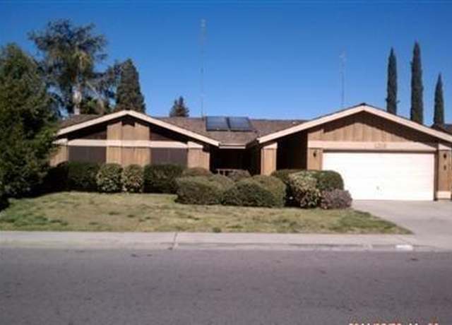Property at 1216 W Evans Ave, Visalia, CA 93277, 4 beds, 2 baths