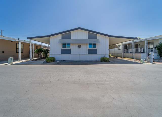 Property at 2459 N Oaks St #135, Tulare, CA 93274, 3 beds, 2 baths