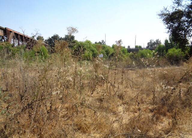 Property at 8912 Kings River Rd, Reedley, CA 93654
