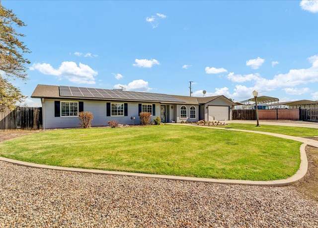 Property at 2166 Morris Ct, Exeter, CA 93221, 4 beds, 2 baths