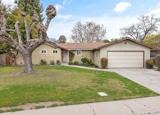 Property at 936 S Mountain St, Visalia, CA 93277, 3 beds, 3 baths