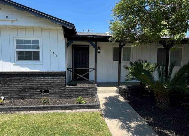 Property at 940 E Lyndale Dr, Tulare, CA 93274, 3 beds, 2 baths