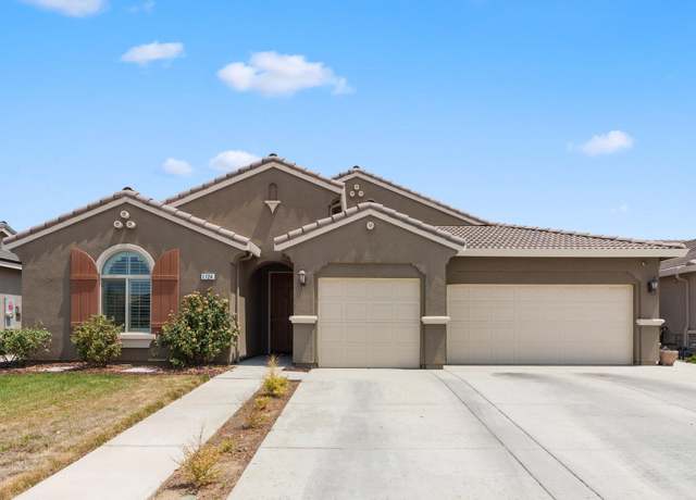 Property at 1724 W Sedona Ave, Visalia, CA 93291, 3 beds, 2.5 baths
