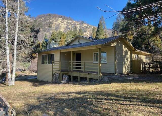 Property at 206 Cedar Dr, Pierpoint Springs, CA 93265, 2 beds, 1 bath
