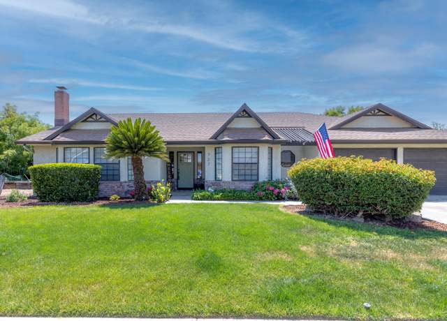 Property at 727 W Vassar Ave, Visalia, CA 93277, 3 beds, 2 baths
