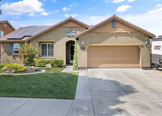 Property at 3202 W Stewart Ave, Visalia, CA 93291, 3 beds, 2 baths