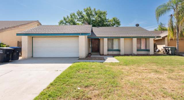 Photo of 1930 E Andrea Ct, Visalia, CA 93292