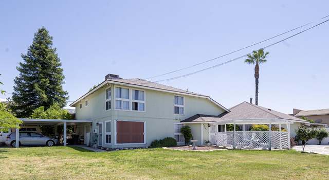 Photo of 24403 Pogue Ave, Exeter, CA 93244