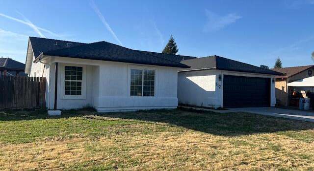 Photo of 112 E Wren Ave, Visalia, CA 93291