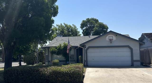 Photo of 705 W Rita St, Farmersville, CA 93223