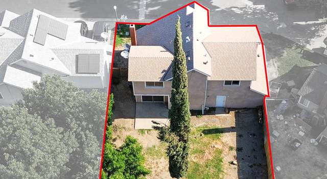Photo of 829 E Trinidad Ave, Visalia, CA 93292