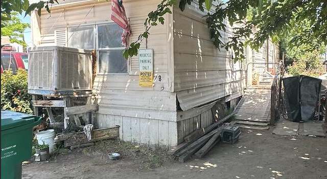 Photo of 474 Douglas St, Porterville, CA 93257
