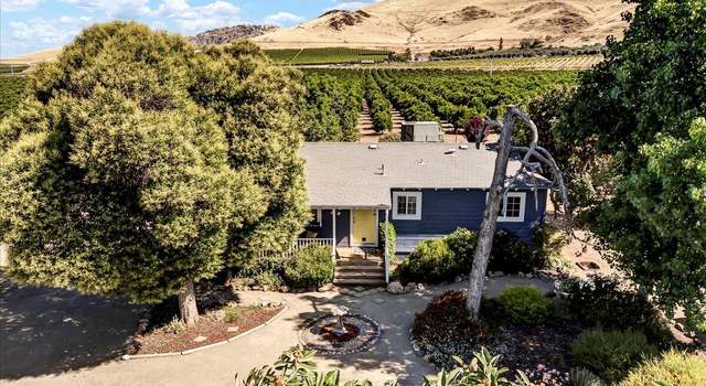 Photo of 22210 Avenue 252 Ave, Lindsay, CA 93247