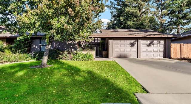 Photo of 3724 W Mill Creek Dr, Visalia, CA 93277