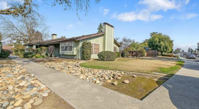 Photo of 1838 E Vassar Dr, Visalia, CA 93292