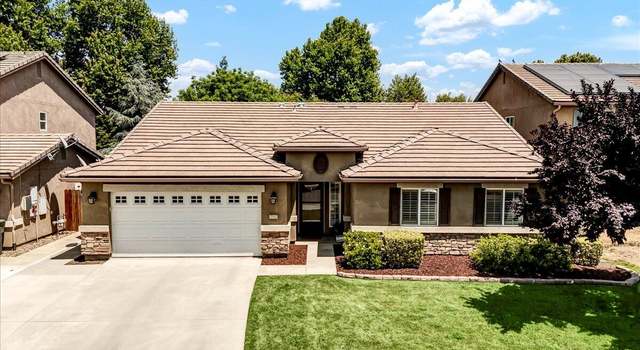 Photo of 3038 N Linda Vista Ct, Visalia, CA 93291