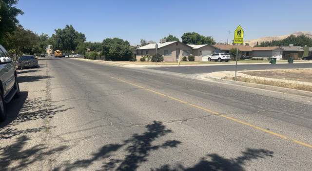 Photo of 143 N Harvard Ave, Lindsay, CA 93247