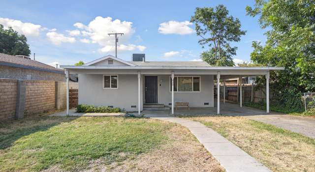 Photo of 425 E Parker Ct, Visalia, CA 93291