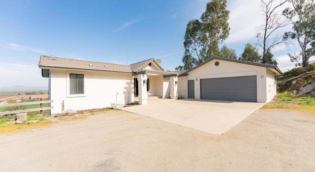Photo of 23999 Johns Dr, Porterville, CA 93257