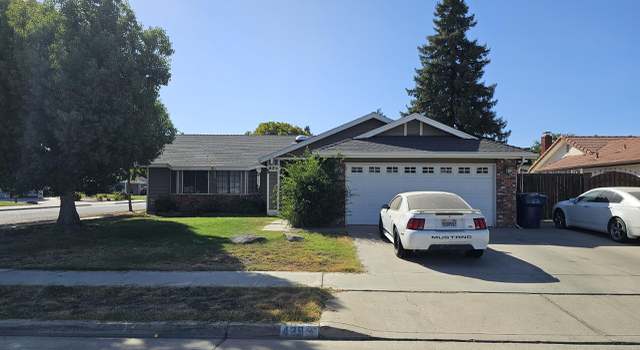 Photo of 439 Hillsdale Ct, Tulare, CA 93274