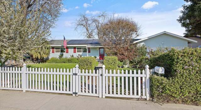 Photo of 2848 S Martin St, Visalia, CA 93277