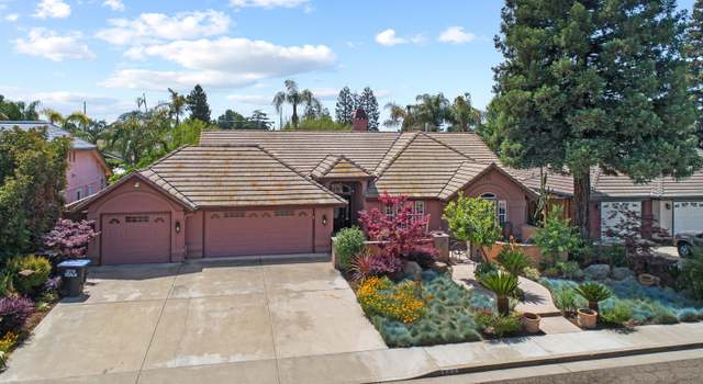 Photo of 945 W Hemlock Ave, Visalia, CA 93277