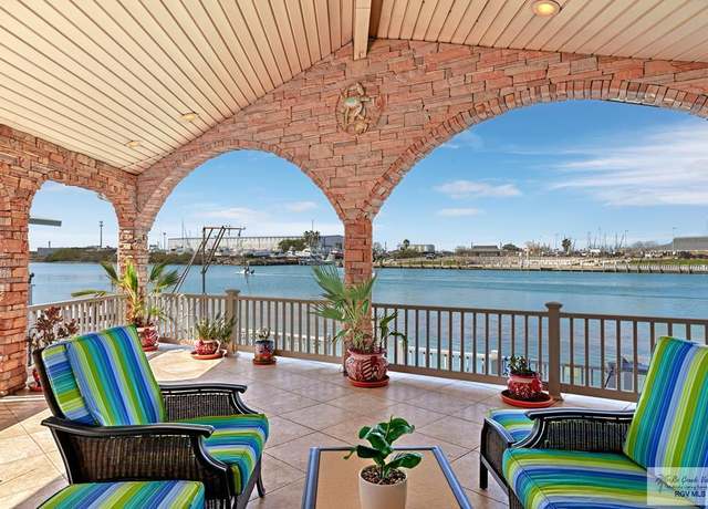 Property at 354 Sand Dollar Dr, Port Isabel, TX 78578, 2 beds, 2 baths