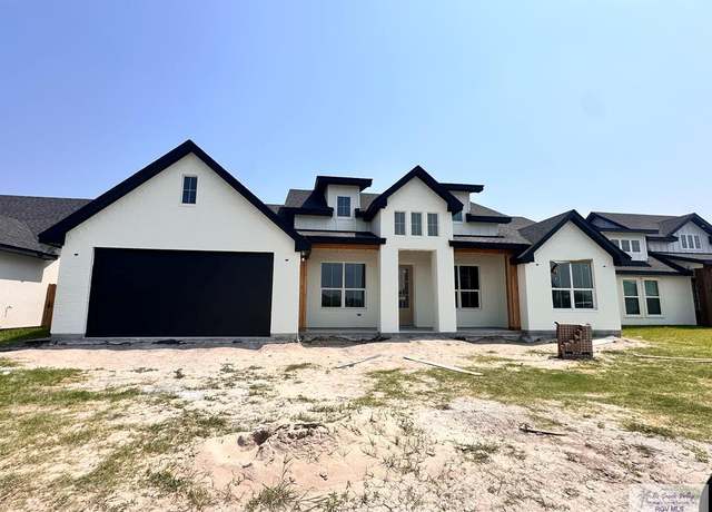 Property at 2613 Julian St, Harlingen, TX 78552, 4 beds, 2.5 baths