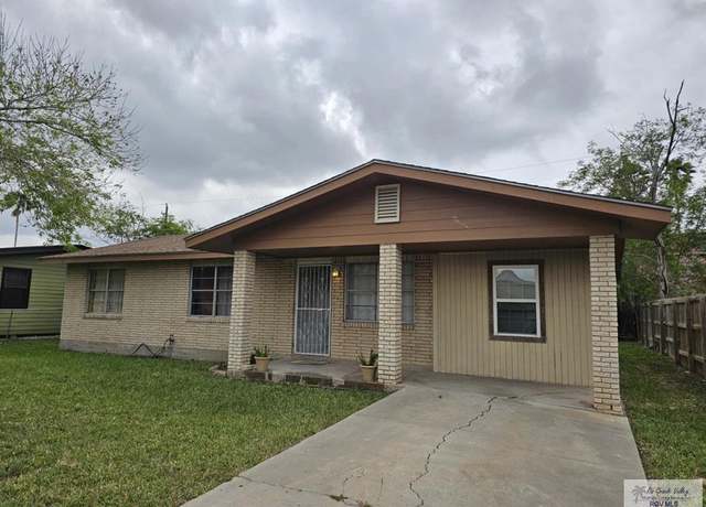 Property at 824 San Jose Ln, Brownsville, TX 78521, 3 beds, 1.5 baths