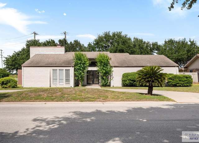 Property at 716 E Palm Valley Dr, Harlingen, TX 78550, 4 beds, 3 baths