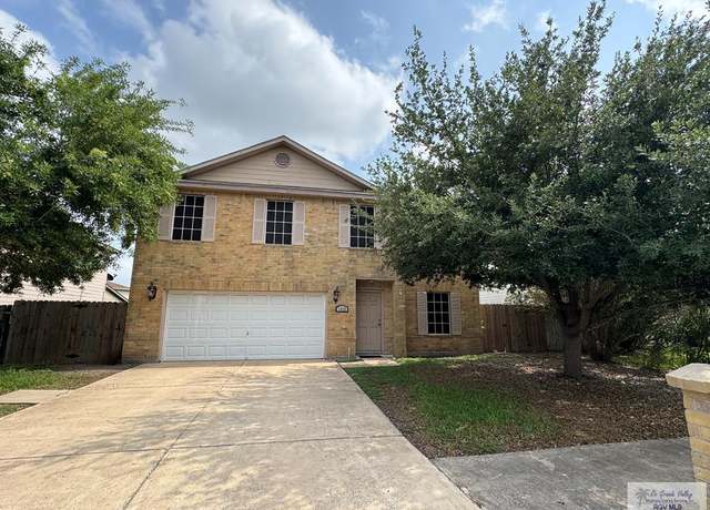 Property at 1072 Vamonos Dr, Brownsville, TX 78526, 6 beds, 2.5 baths